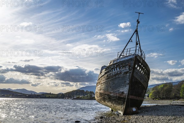 Corpach Wreck or Old Boat of Caol and Nevis Range Mountains, Caol Beach, Corpach, Fort William, Highland, Scotland, UK