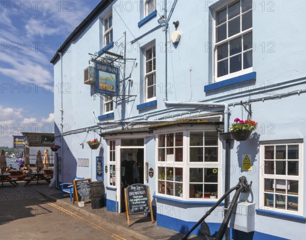 Historic building of the Ship Inn, Teignmouth, south Devon, England, UK