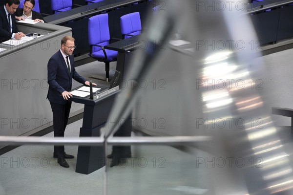 Benedikt Büdenbender (CDU/CSU) speaks on the agenda item Mandatory labelling of livestock farming at the eleventh sitting of the Bundestag