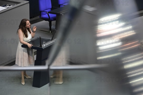Ricarda Lang (Bündnis 90 / Die Grünen) speaks on the agenda item Mandatory animal labelling at the eleventh sitting of the Bundestag