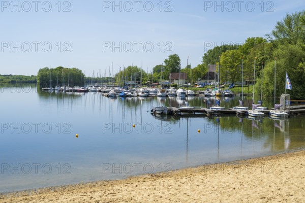 Sandy beach beach and marina on Lake Lippe, reservoir, Sande, Paderborn, North Rhine-Westphalia, Germany
