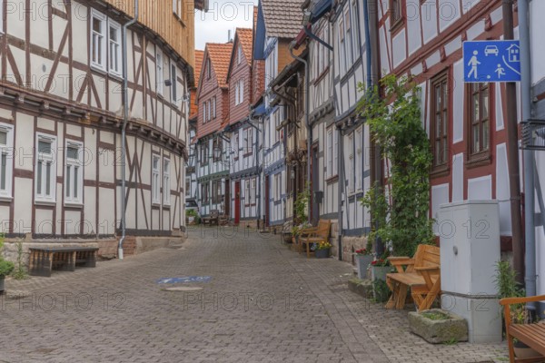 Bad Sooden, Allendorf, Allendorf district, historic old town with numerous half-timbered houses under monument protection, gabled houses, play street sign, benches, flowers, rose tendrils, cobblestones, Werra-Meissner district, Hesse, Germany