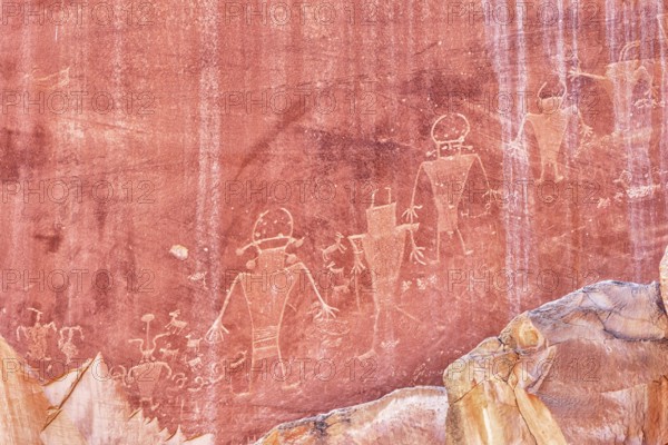 Fremont Indian petroglyphs, Capitol Reef National Park, Utah, USA, North America