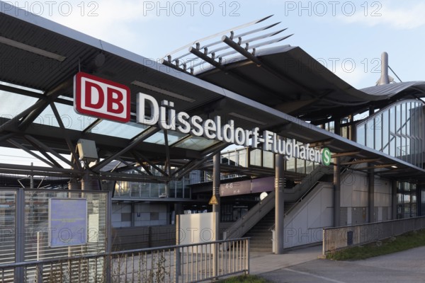 Fernbahnhof Düsseldorf Flughafen, Düsseldorf, North Rhine-Westphalia, Germany