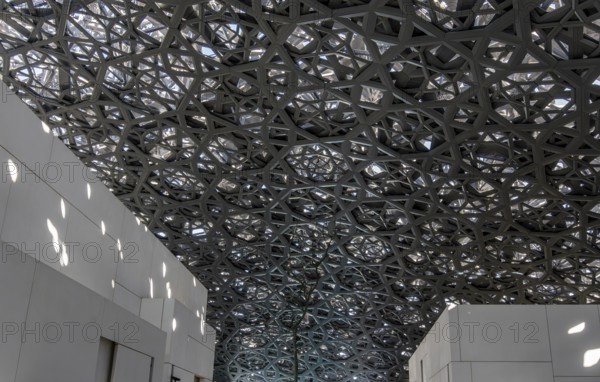 Louvre Abu Dhabi architecture, art museum by French architect Jean Nouvel, buildings on Saadiyat Island, Abu Dhabi, United Arab Emirates