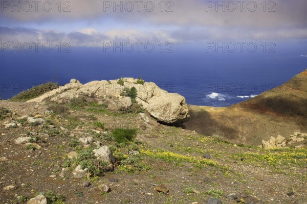 View of the sea from the 600 m high cliff, partly cloudy, Mirador de Ermita de Las Nieves, Lanzarote