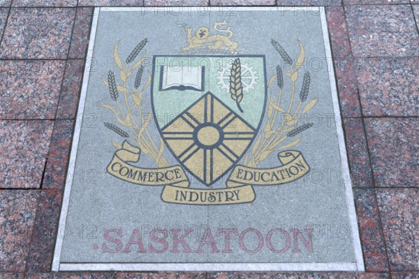 Base plate, coat of arms of Saskatoon, Canada, on the central square in Czernowicz, Ukraine