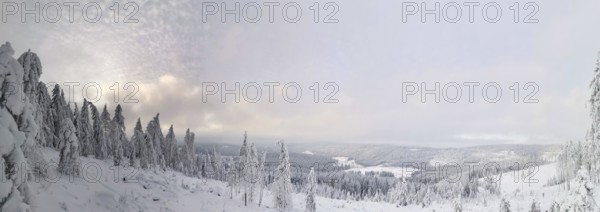 Snowy mountain panorama with wide views, Rennsteig, Thuringian Forest