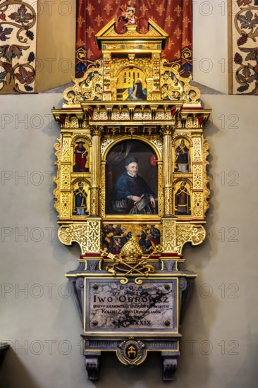 Tomb of Iwo Odrowaz, Bishop of Krakow, Dominican Basilica, 1222, Krakow, Poland