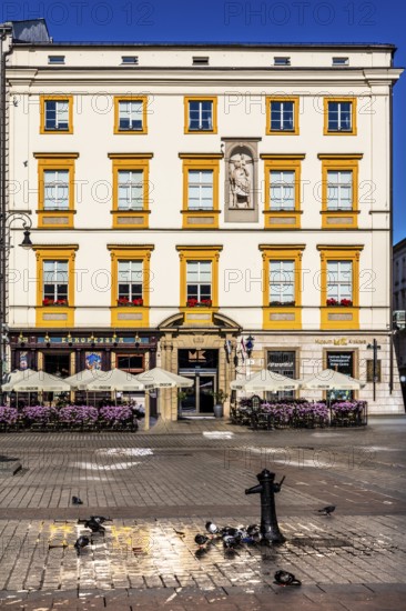 Caffe am Rynek with Cloth Hall, from 13th century, Main Market Square, landmark of the city, Krakow, Poland