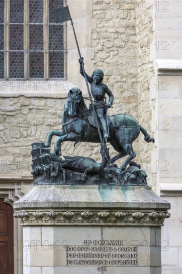 Sculpture of Saint George with dragons in front of the Reformed Church in Wolfsgasse, Cluj-Napoca, Transylvania, Romania