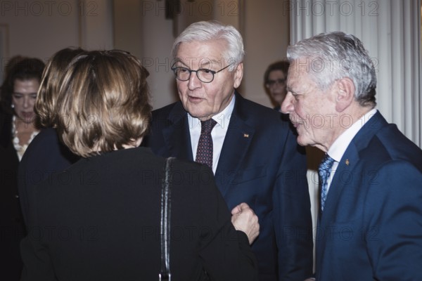 Elke Büdenbender, Frank-Walter Steinmeier and Joachim Gauck in front of a dinner in honor of the Honorary Citizen of Berlin, Federal President Frank-Walter Steinmeier, given by Kai Wegner, Governing Mayor of Berlin, at Berlin's Red Town Hall on 28.01.2026