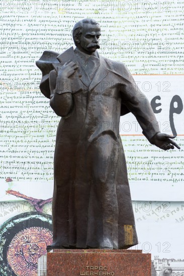 Monument to Ukrainian National Poet Taras Shevchenko, Czernowicz, Ukraine