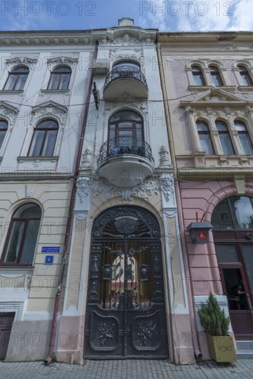 House with balconies and sculptures, 19th century, Czernowicz, Romania