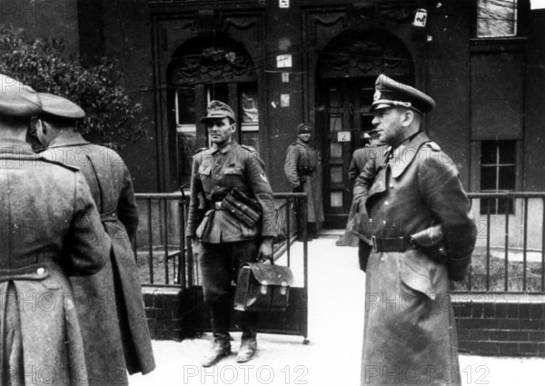 Berlin, Schulenburgring 2, Berlin Tempelhof, from April 27 to May 4, the command staff of the Soviet 8th Guards Army was located here. Chief of Staff Hans Krebs offered the then General Chuikov negotiations on May 1, 1945