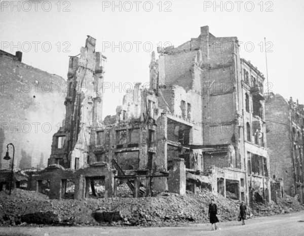Berlin in ruins, civilians, destroyed homes, June 1945, Berlin, Germany