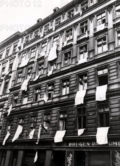 Residents of Berlin surrender and hang out the white flag, end of April 1945 Berlin, Germany