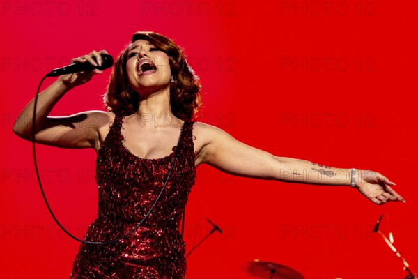 RAYE live on This Tour May Contain New Music at Berlin's Uber Arena on 24.01.2026