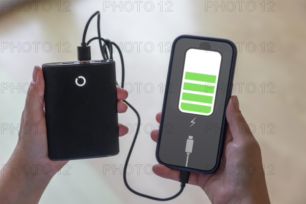 Power banks for charging mobile phones, small, portable, for everyday use and emergency preparedness in the event of a power failure, blackout, energy supply