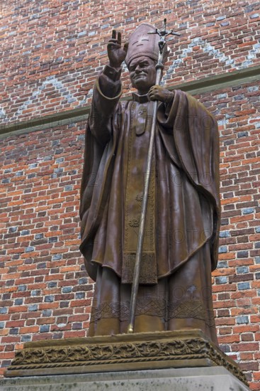 Statue of Pope John Paul II, 1920-1978, Drochobych, Ukraine