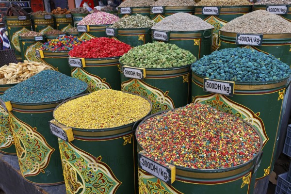 Sales stand selling spices and herbs at a market in Marrakech, historic old town, Medina, UNESCO World Heritage Site, Morocco
