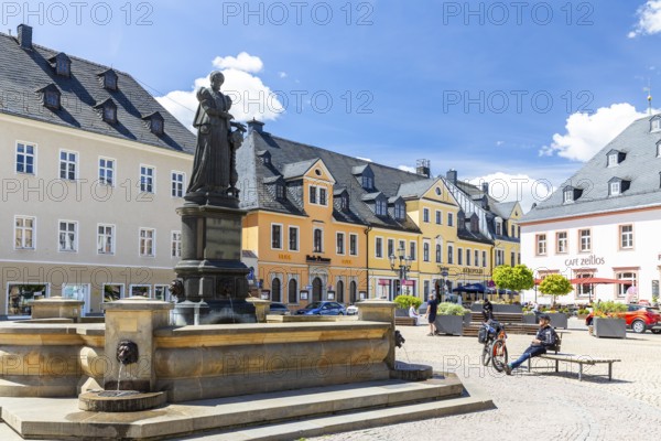 Barbara Uthmann fountain on the market square in Annaberg, Annaberg-Buchholz, Ore Mountains, Saxony, Germany