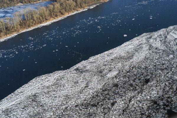 Ice, water, river, Elbe, ice floe, pancake ice cream, many, aerial view, Schleswig-Holstein, Lower Saxony, Germany