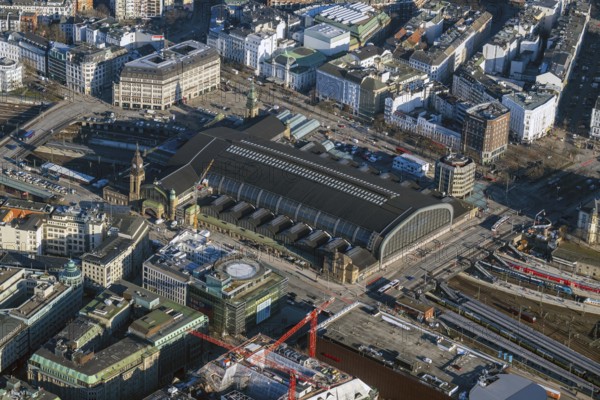 Central Station, Hamburg, Deutsche Bahn, DB, rail, traffic, Germany