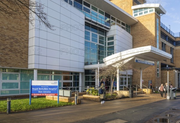 Main entrance of Royal Berkshire hospital building, Reading, Berkshire, England, UK