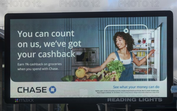 Maxx electronic billboard OOH advertising, Reading Lights, Reading, Berkshire, England, UK - Chase Bank