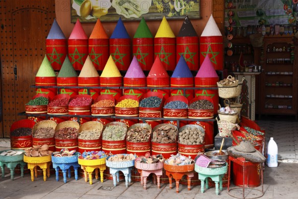 Sales stand selling spices and herbs at a market in Marrakech, historic old town, Medina, UNESCO World Heritage Site, Morocco