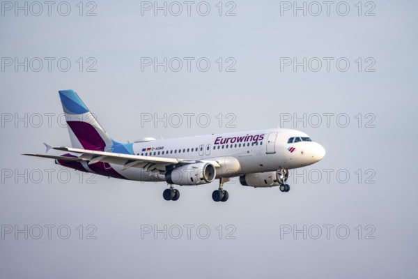 Eurowings Airbus A319-100 landing at Cologne/Bonn Airport, CGN