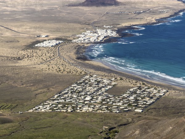 View from Peñas del Chache to Caltea de Famara, Caleta de Famara, Lanzarote, Canary Islands, Spain