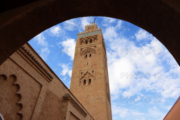 Koutoubia mosque with minaret, landmark of Marrakech, historic old town, Medina, UNESCO World Heritage Site, Morocco