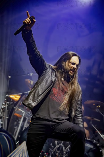 Mikael Sehlin, singer of Amaranthe, live on Arcane Dimensions Tour 2026 at Munich's Zenith on 17.01.2026