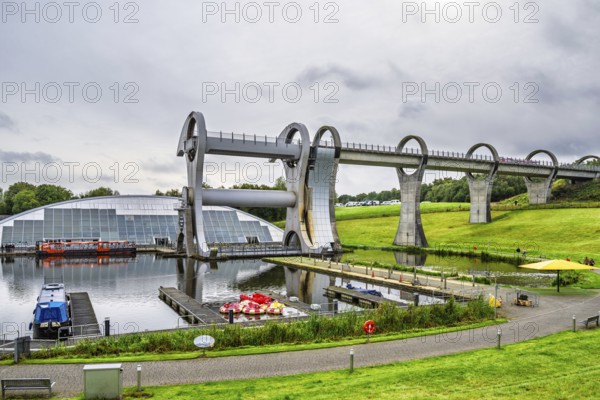Falkirk Wheel, Forth and Clyde Canal, Falkirk, Scotland, UK