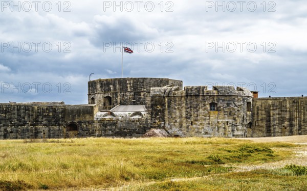 Hurst Point Lighthouse and Hurst Castle, Hurst Spit, Milford on Sea, Lymington, Hampshire, UK