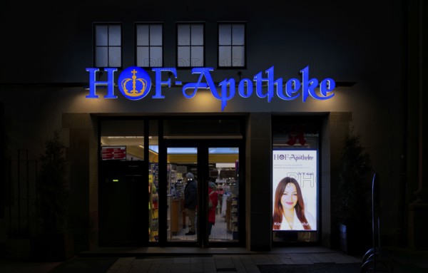 Night photo, logo, advertisement, neon sign pharmacy, HOF-Apotheke, Stuttgart, Baden-Württemberg, Germany