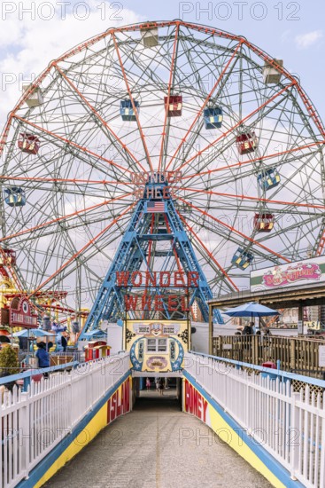 Luna Park in Coney Island, 1000 Surf Ave, Brooklyn, New York, USA