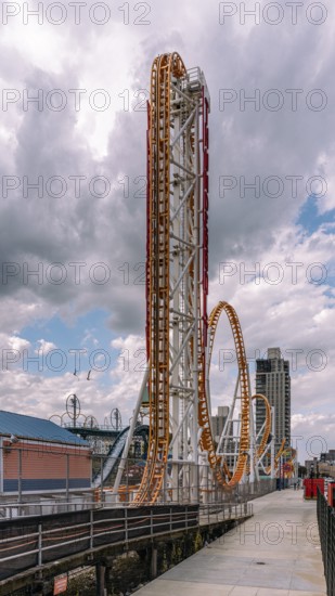 Thunderbolt, Luna Park in Coney Island, 1000 Surf Ave, Brooklyn, New York, USA