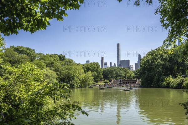 The Lake, Central Park, Manhatten, New York City, USA