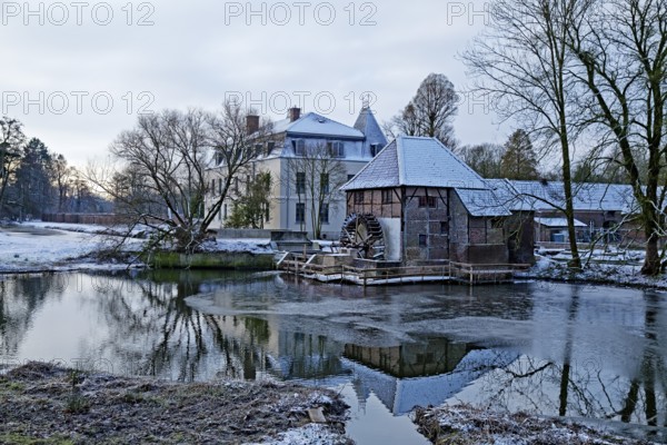 Haus Caen im Winter, Straelen, Lower Rhine, North Rhine-Westphalia, Germany