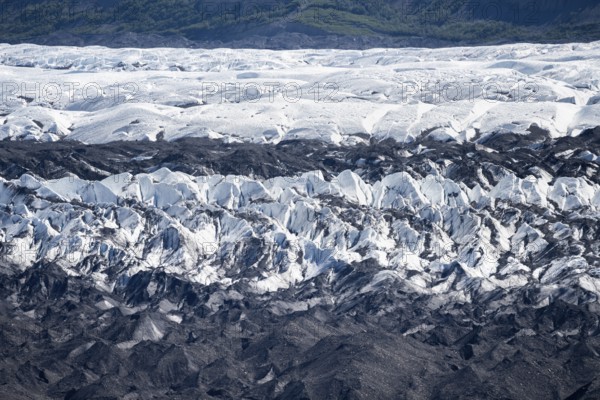 Detail, glacier ice, Seracs of the Matanuska Glacier Tongue, Lion's Head, Chugach Mountains, Alaska, USA