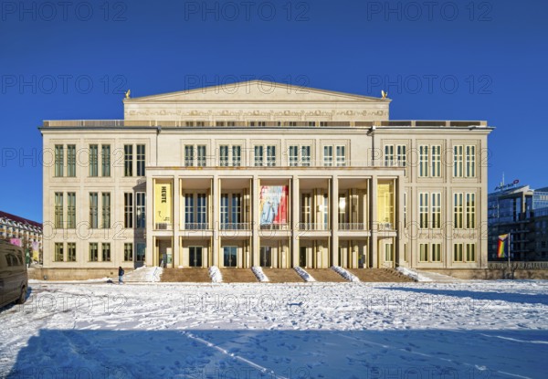 Leipzig Opera on Augustusplatz, opera house in winter with snow, Leipzig, Saxony, Germany