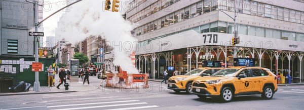 Sewer work Lexington Av 59 St, R, New York, USA