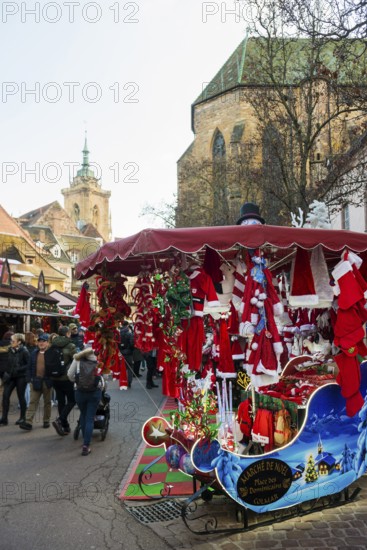Christmas market, Old Town, Colmar, Haut-Rhin, Alsace, France