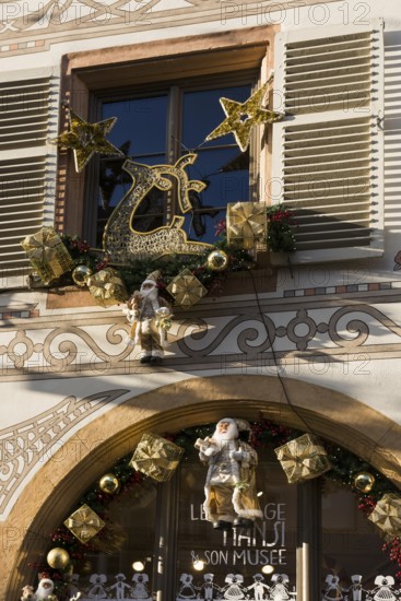 Christmassy decorated half-timbered houses, Old Town, Colmar, Haut-Rhin Department, Alsace, France