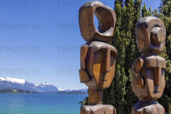 Argentina, Patagonia, Bariloche lake shore of Nahuel Huapi lake close to historic city center