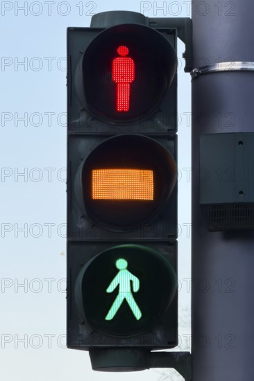 Pedestrian traffic light with yellow phase, Düsseldorf is the only city in Germany with a yellow phase for pedestrians, North Rhine-Westphalia, Germany