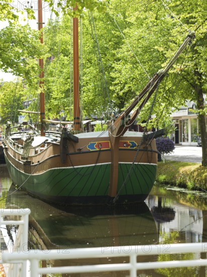 Kuff, flat-bottomed coastal cargo sailor, Margaretha von Papenburg, Main Canal, Papenburg, Emsland, Lower Saxony, Germany